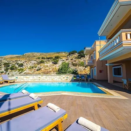 Villa Grand Olympia,luxury, Spacious Indoor&outdoor Area *