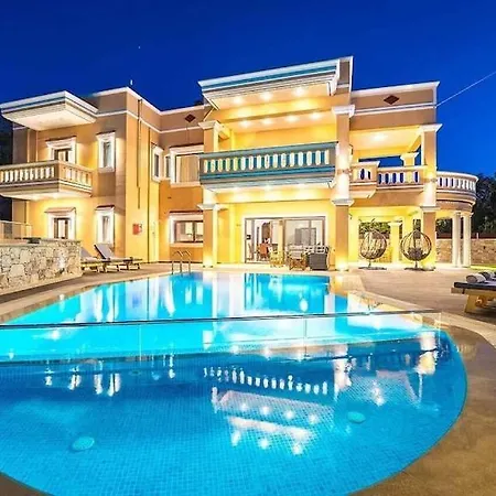 Grand Olympia,luxury, Spacious Indoor&outdoor Area *