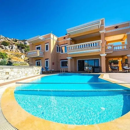 Villa Grand Olympia,luxury, Spacious Indoor&outdoor Area *