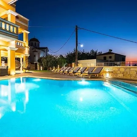 Вилла Grand Olympia,luxury, Spacious Indoor&outdoor Area *