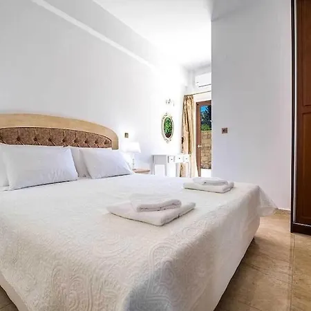 Вилла Grand Olympia,luxury, Spacious Indoor&outdoor Area